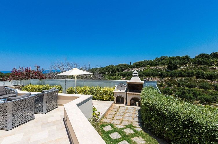 Vakantiehuis Deluxe Villa Ianthos - Whirlpool im Freien, Kin