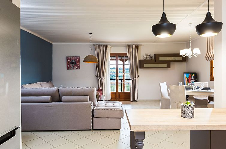 Vakantiehuis Großes Ferienhaus in Arkadi mit Großer Terras