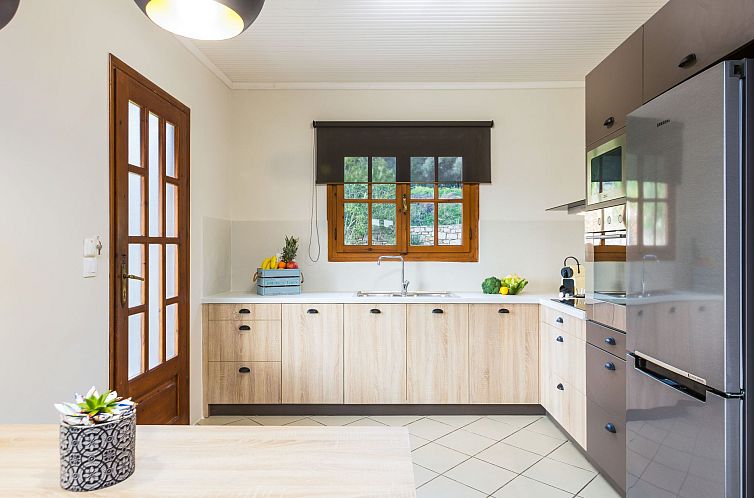 Vakantiehuis Großes Ferienhaus in Arkadi mit Großer Terras