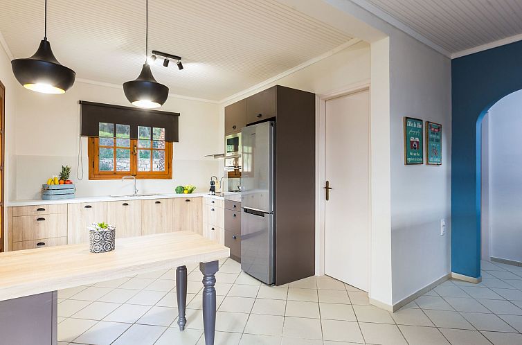 Vakantiehuis Großes Ferienhaus in Arkadi mit Großer Terras