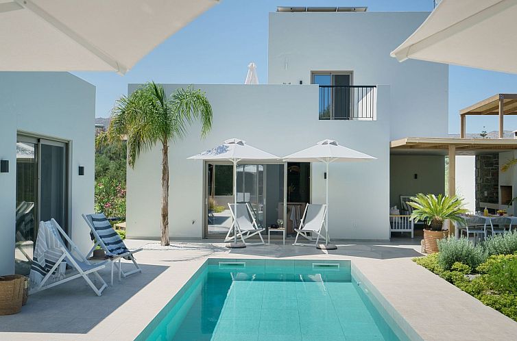 Vakantiehuis Neue moderne Villa Tessera mit privatem Pool un