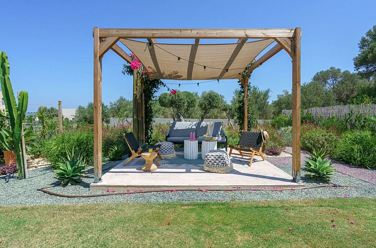 Vakantiehuis Neu gebaute Villa mit privatem Pool und BBQ