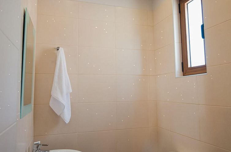 Vakantiehuis Ferienvilla Natur mit Pool und Terrasse