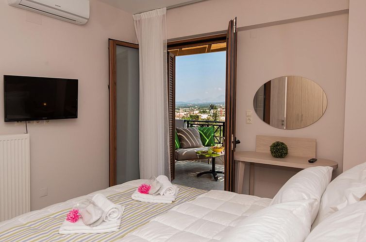 Vakantiehuis Ferienvilla Natur mit Pool und Terrasse