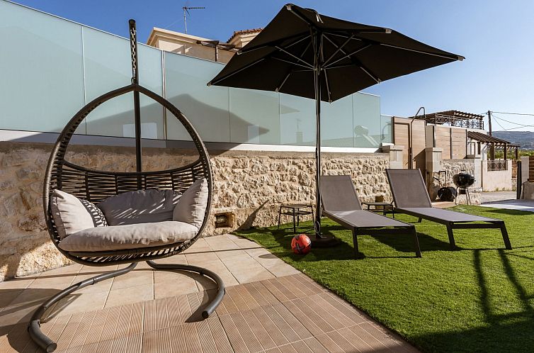 Vakantiehuis 3-Schlafzimmer-Villa mit privatem Pool und Lade