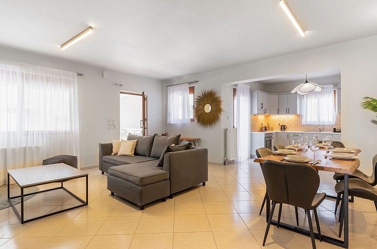 Vakantiehuis 3-Schlafzimmer-Villa mit privatem Pool und Lade