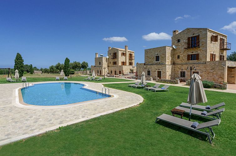 Vakantiehuis Villa "Arodamos" mit Garten, Grill und Terrasse