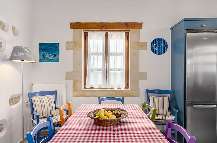 Vakantiehuis Villa "Arodamos" mit Garten, Grill und Terrasse