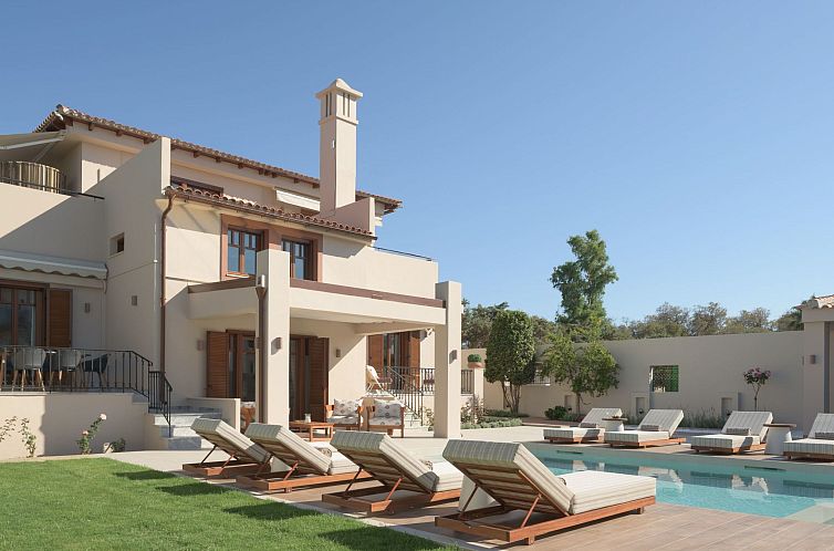 Vakantiehuis Neu renovierte Familienvilla mit privatem Pool 