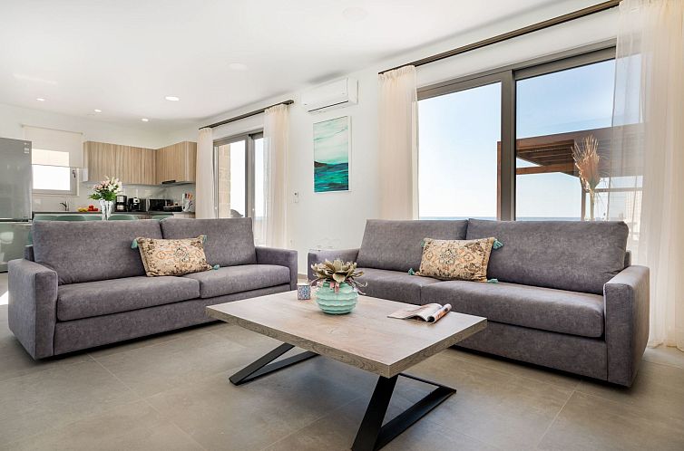 Vakantiehuis Villa am Strand in Rethymno mit privatem Pool