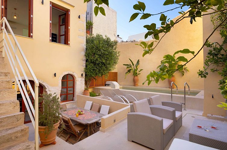 Vakantiehuis Ferienvilla "Byblos" mit privatem Pool