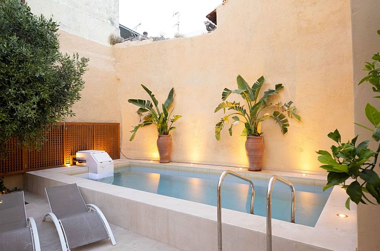 Vakantiehuis Ferienvilla "Byblos" mit privatem Pool