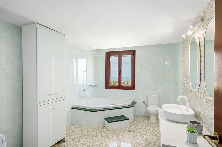 Vakantiehuis Villa mit Meerblick und privatem Pool, BBQ 1,5k