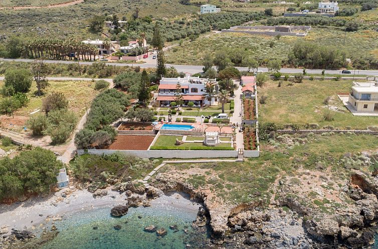 Vakantiehuis Villa am Strand mit privatem Swimmingpool und M