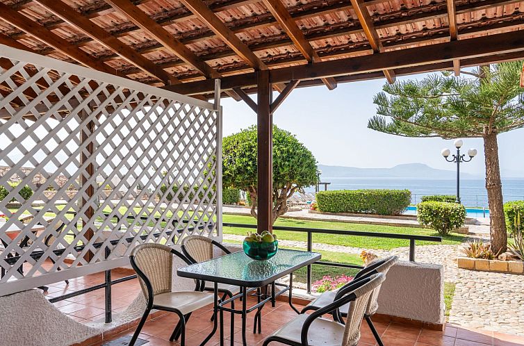 Vakantiehuis Villa am Strand mit privatem Swimmingpool und M
