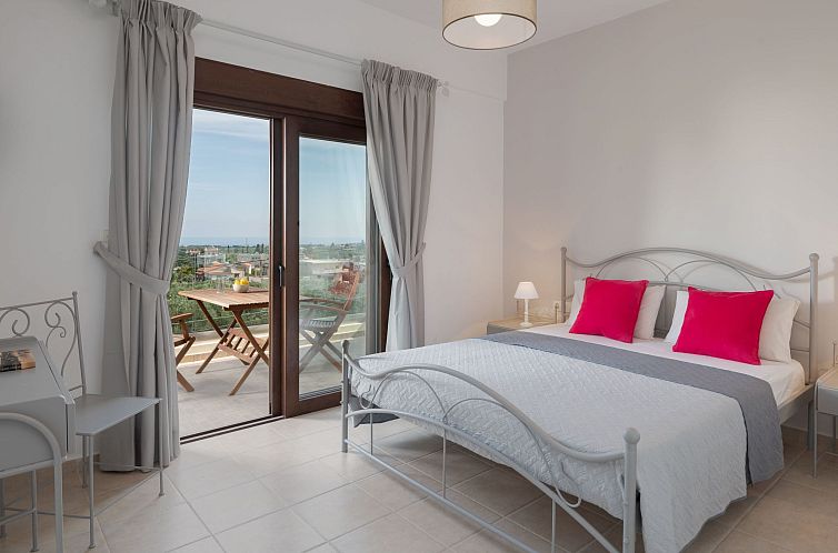 Vakantiehuis Ferienvilla "Rousa" mit Bergblick