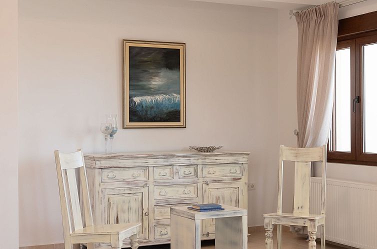 Vakantiehuis Ferienvilla "Rousa" mit Bergblick