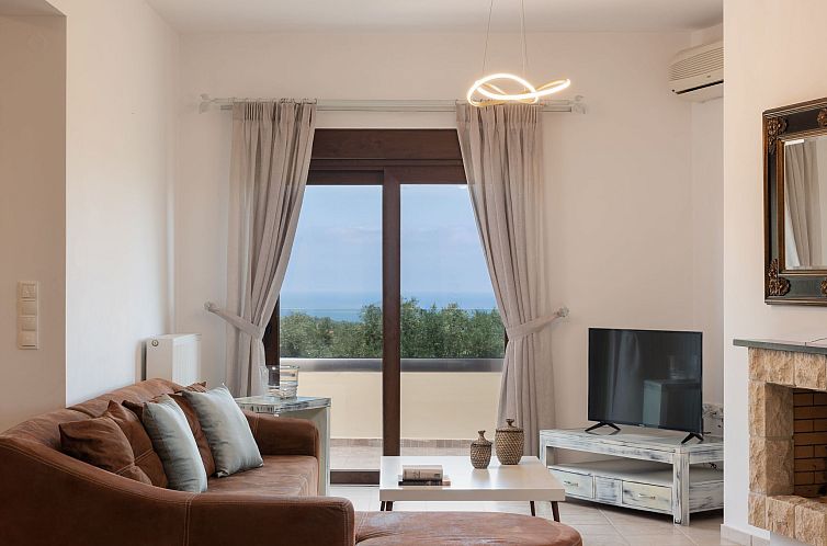 Vakantiehuis Ferienvilla "Rousa" mit Bergblick