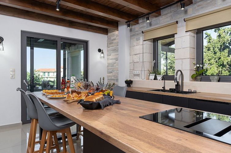 Vakantiehuis Kostenloses Frühstück, Pools, Kinderbereich, 