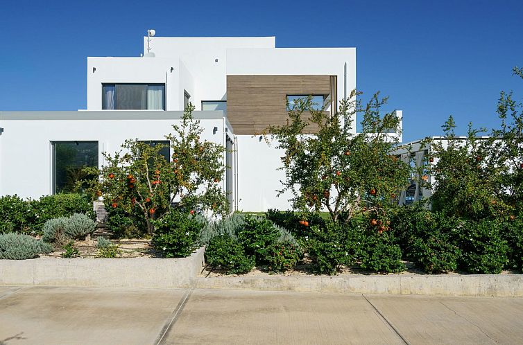 Vakantiehuis Lux-Villa mit Innen- und Außenpool, BBQ und Fi