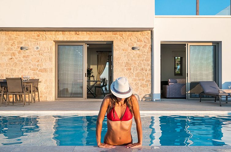 Vakantiehuis Villa am Strand mit Pool, Kinderbereich und BBQ