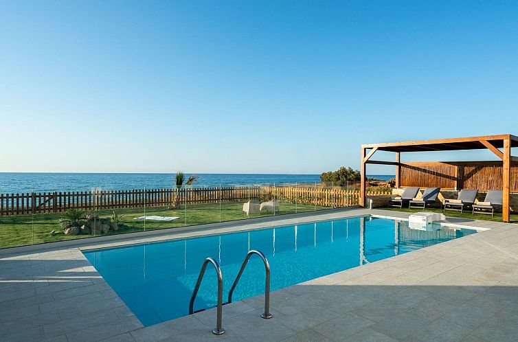 Vakantiehuis Villa am Strand mit Pool, Kinderbereich und BBQ