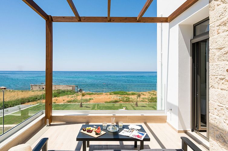Vakantiehuis Villa am Strand mit Pool, Kinderbereich und BBQ