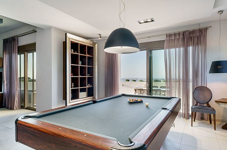 Vakantiehuis Ferienvilla "Oak Luxury" mit eigenem Pool