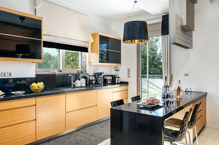 Vakantiehuis Ferienvilla "Oak Luxury" mit eigenem Pool