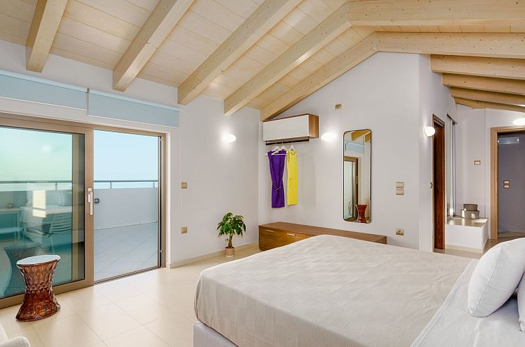 Vakantiehuis Ferienvilla "Oak Luxury" mit eigenem Pool