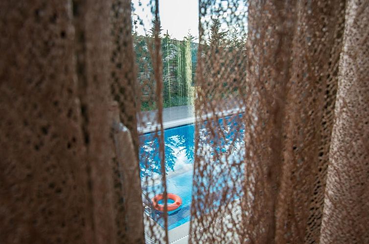 Vakantiehuis Familienvilla mit Panoramapool und Panoramablic