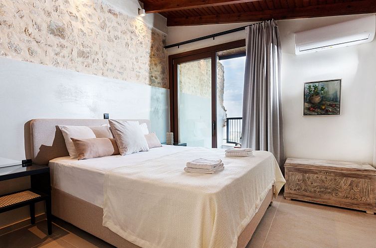 Vakantiehuis Ali Vafi's Villa - Beheizter Jacuzzi und Innenp