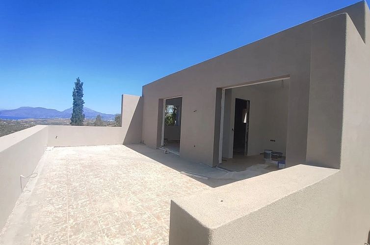 Vrijstaande woning in Listaros