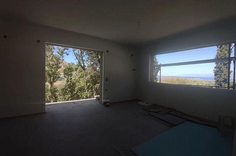 Vrijstaande woning in Listaros