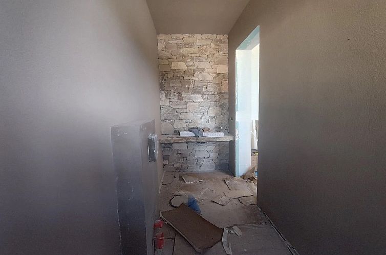 Vrijstaande woning in Listaros