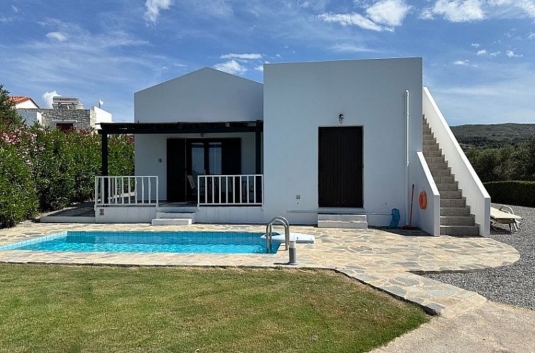 Vrijstaande woning in Kyrianna