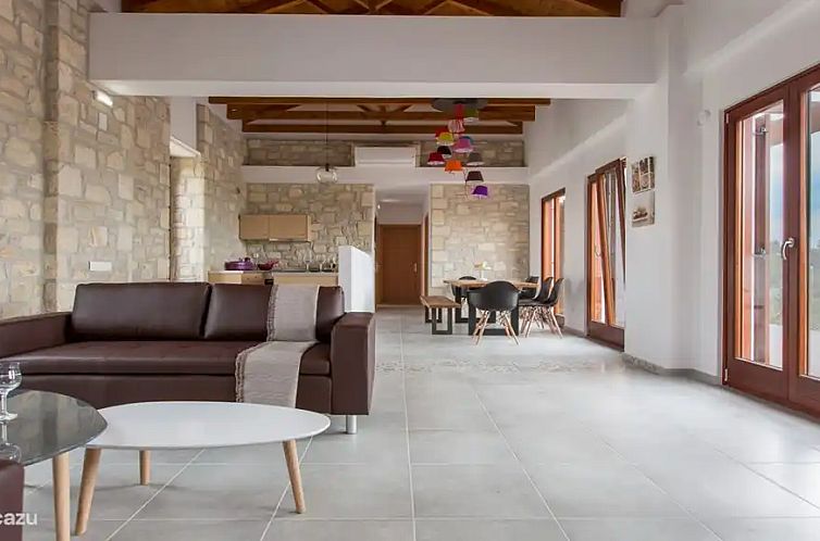 VILLA KYRIA Mikro