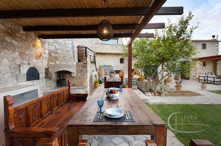 Vrijstaande woning in Rethimno