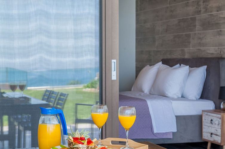 Vakantiehuis Ferienvilla mit privatem Pool