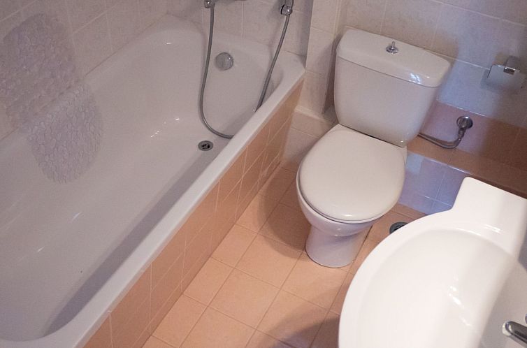 Appartement für 8 Personen in Agia Pelagia, Kreta