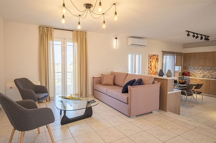 Vakantiehuis Haus in Agii Theodori mit privatem Pool und Pan
