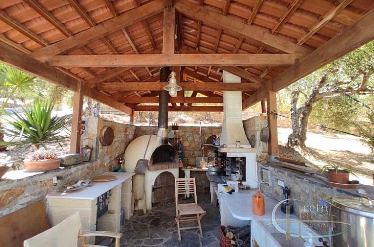 Vrijstaande woning in Agia Pelagia