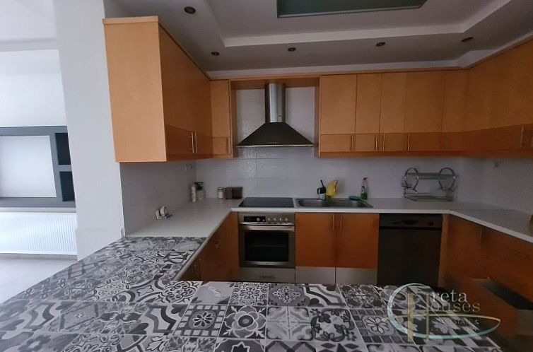 Vrijstaande woning in Agia Pelagia