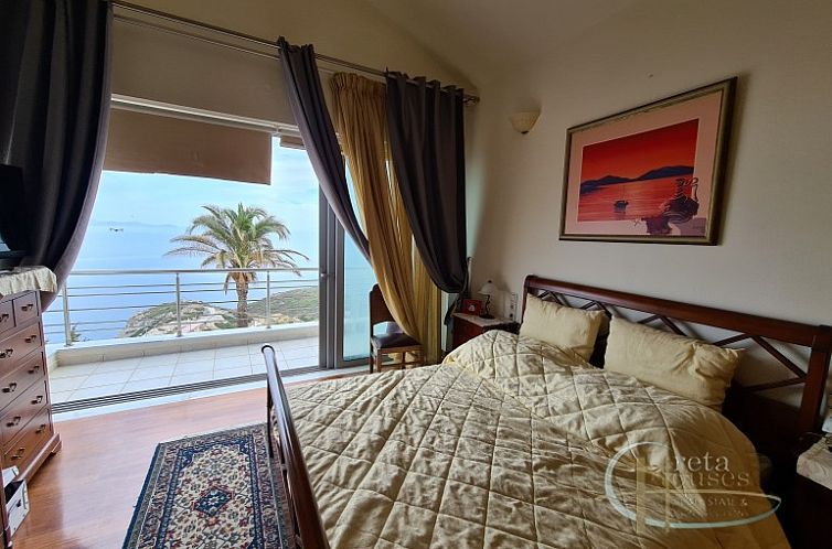 Vrijstaande woning in Agia Pelagia