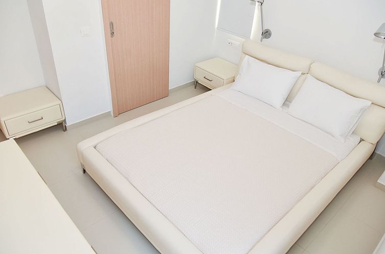 Vakantiehuis "Villa Kallia" mit Infinity-Pool