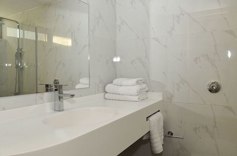 Vakantiehuis "Villa Kallia" mit Infinity-Pool