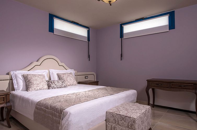 Vakantiehuis VILLA SANTORINI, WEIN DUNKLES MEER VILLEN
