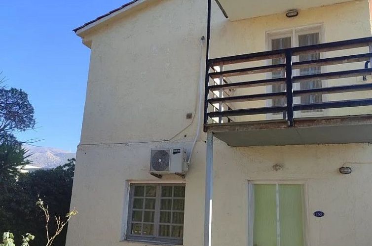 Vrijstaande woning in Malia