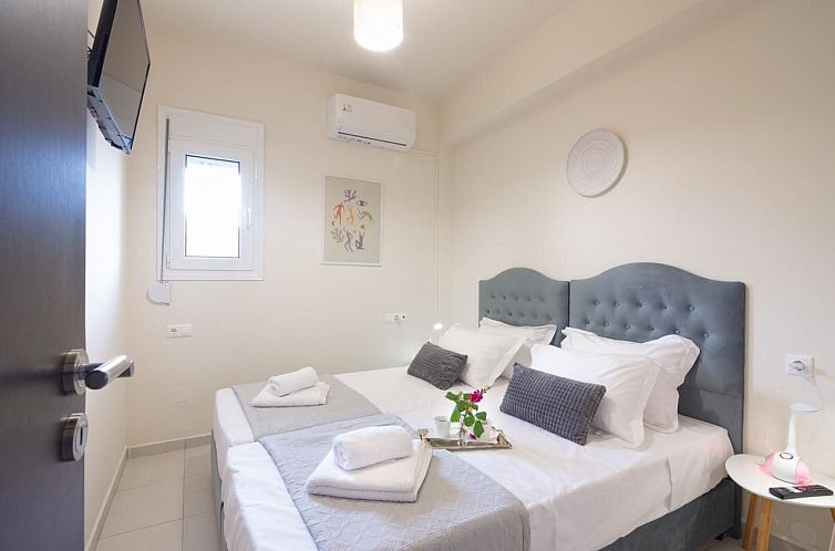 Vrijstaande woning in Sisi