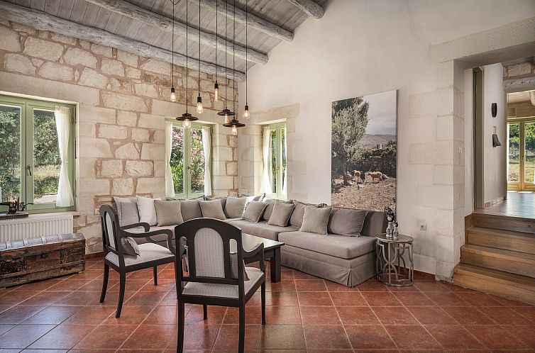 Vrijstaande woning in Maza